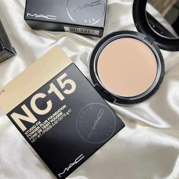 MAC Studio Fix Powder Plus Foundation 15g - (NC15)