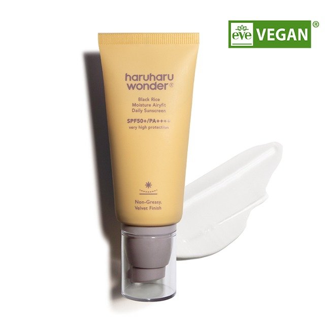 HARUHARU WONDER BLACK RICE MOISTURE AIRYFIT DAILY SUNSCREEN 50ML HARUHARU WONDER BLACK RICE MOISTURE AIRYFIT DAILY SUNSCREEN 50ML