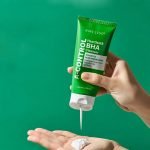 NINE LESS A-CONTROL HEARTLEAF & BHA CLEANSER 120ML